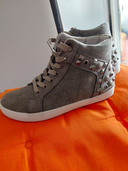 ghetute dama 38-30 lei