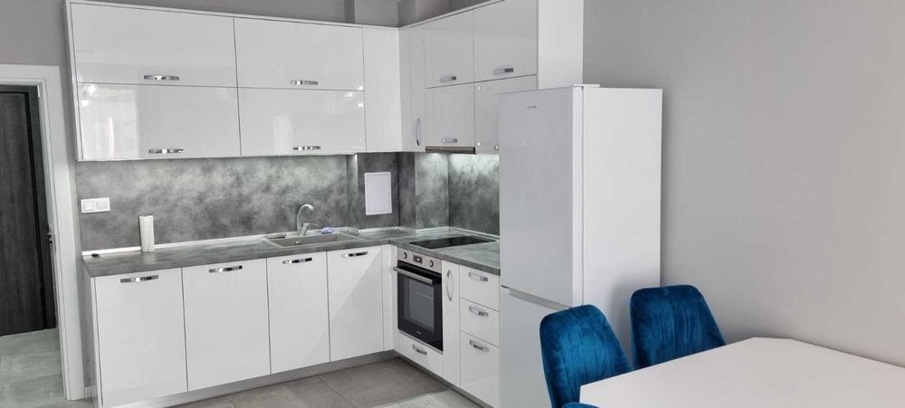 Дава се под наем Двустаен апартамент в Пловдив, Христо Смирненски - 80 кв.м за 433.5 € - Снимка #15