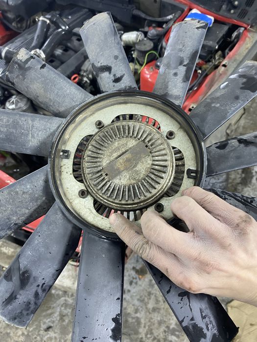 Продам запчасти на бмв е 34