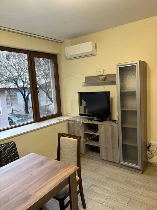 Дава се под наем Двустаен апартамент в Варна, Колхозен пазар - 45 кв.м за 450 € - Снимка #2