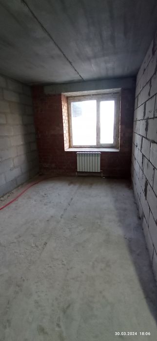 Продам 4-ёх комн. квартиру