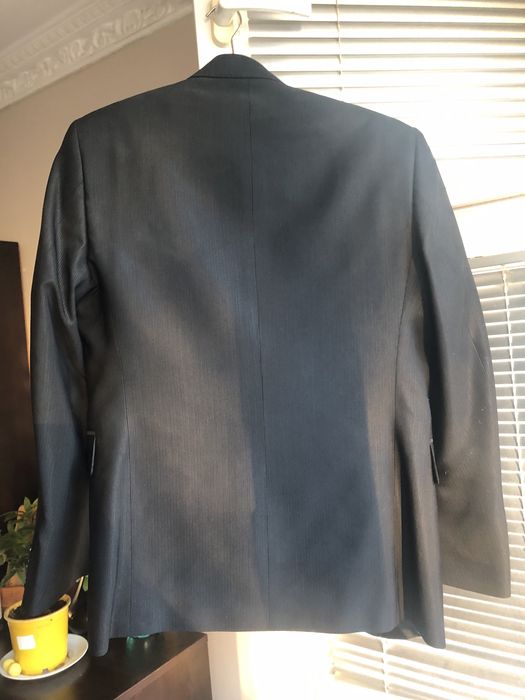 Мъжко сако шито в България