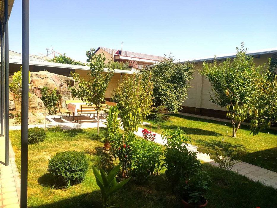 Дурмон марказида  9 хона 7 сотикли ФАЙЗЛИ  Уй сотилади!