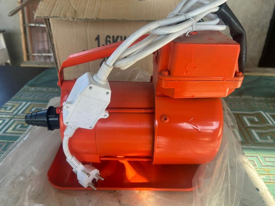 Насос уплотнение бетона