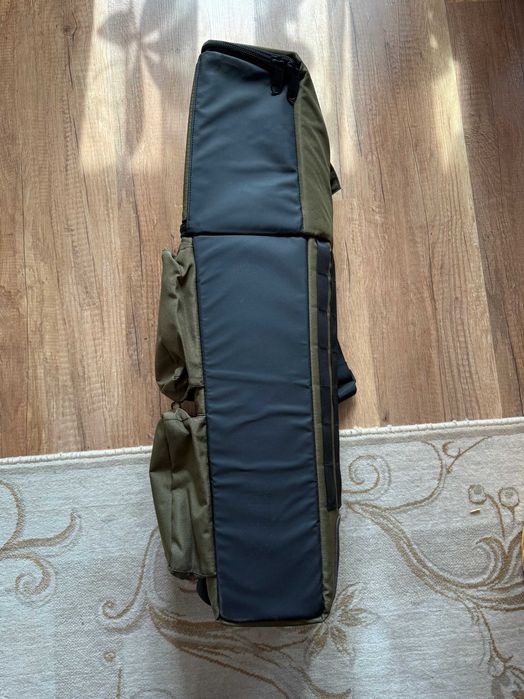 Продавам чанта за водолазна бутилка Saber Tactical