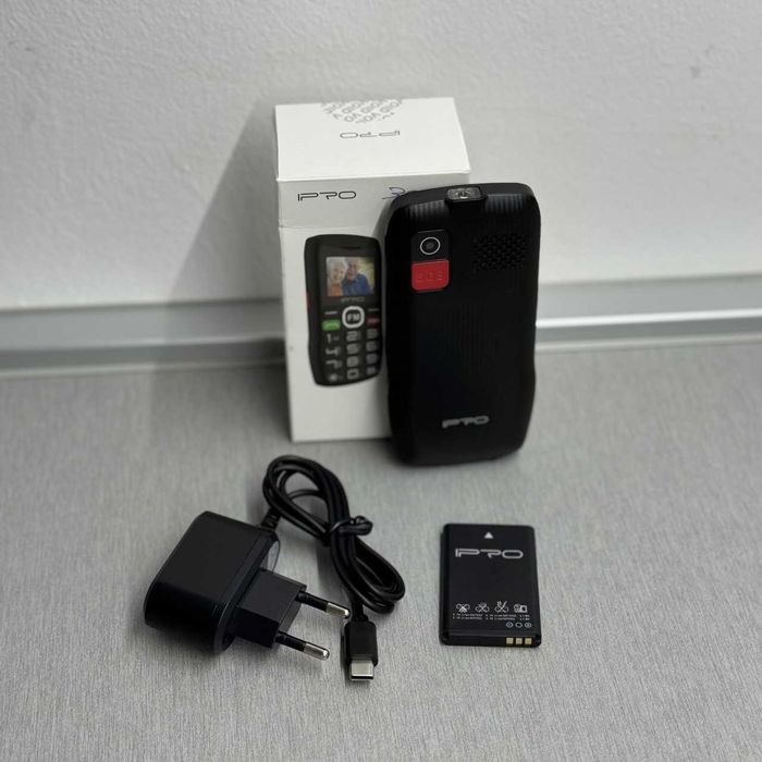 Мобилен телефон за възрастни две SIM карти големи клавиши, меню на Български, SOS бутон, Bluetooth фенерче, радио, черен