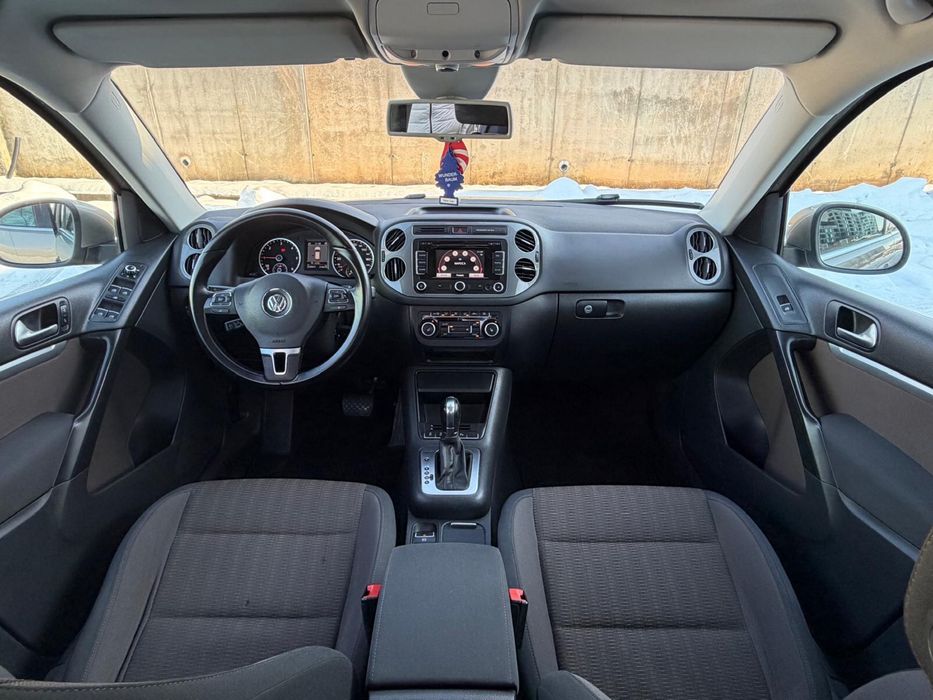 Volkswagen Tiguan VW Tiguan DSG 2013 140 de cai Xenon Euro 5