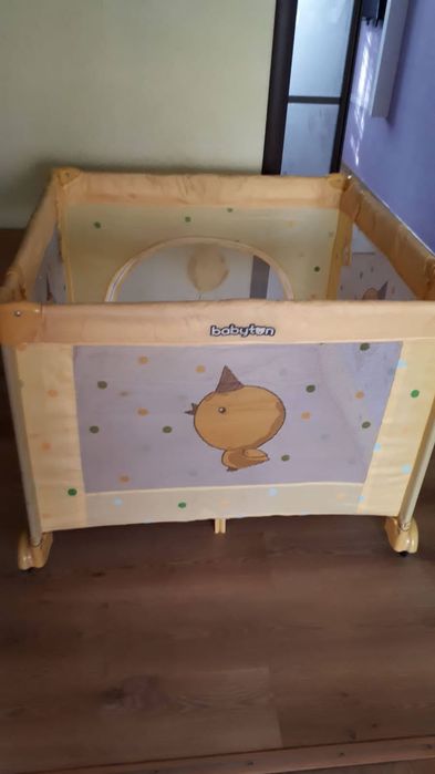 Манеж детский  в хорошем состоянии