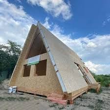 Case modulare, garaje auto si containere tip birou din structura metal