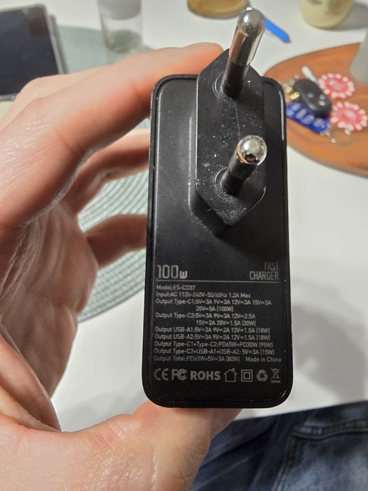 Зарядно essager 100 w