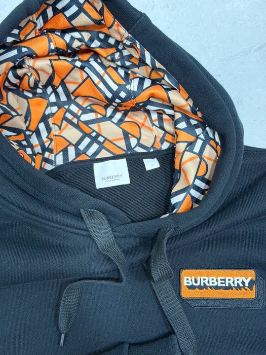 Burberry Hoodie.