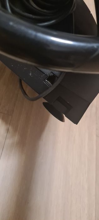 Vând volan și pedale