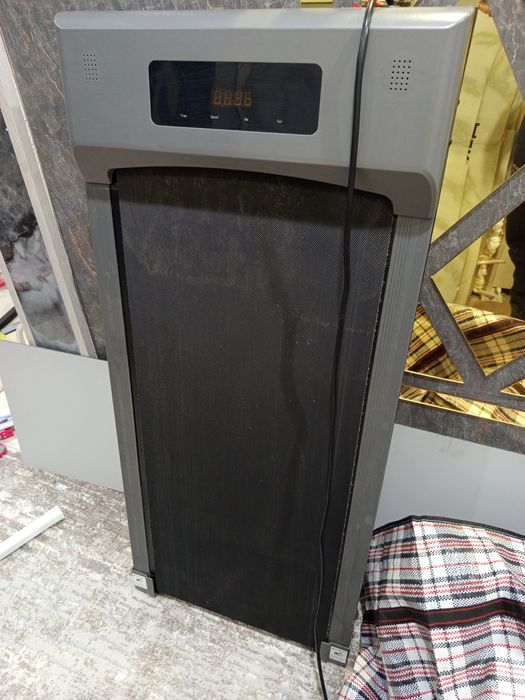 Продам беговую дорожку