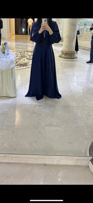 Продам вечернее платье………………………………… покупала за 65000 тыс тенге