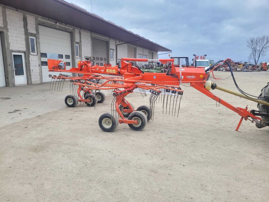 Grebla de adunat fan dublu Kuhn