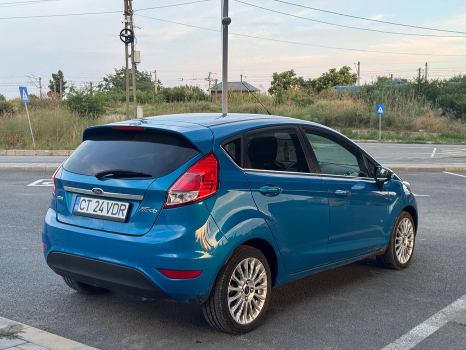 FORD Fiesta 2013 — imagine 2