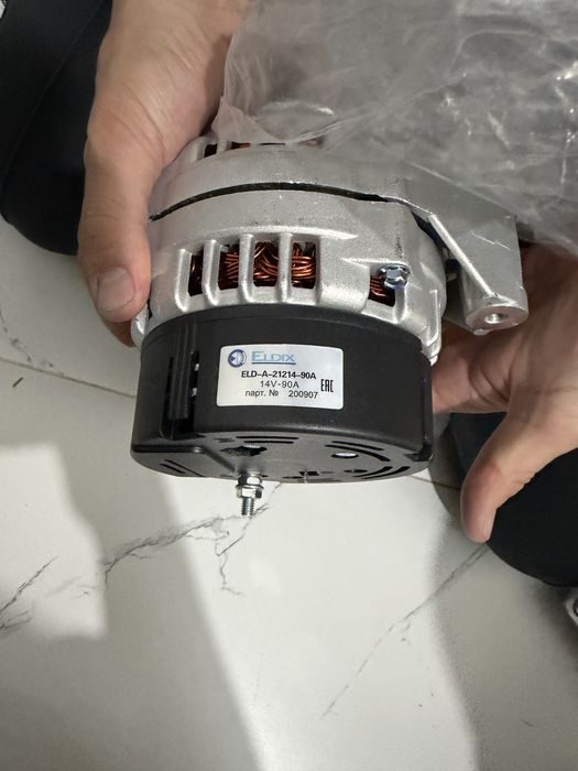 Генератор нива 2121