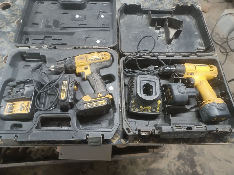 Зарядные устройства для интернета DeWalt