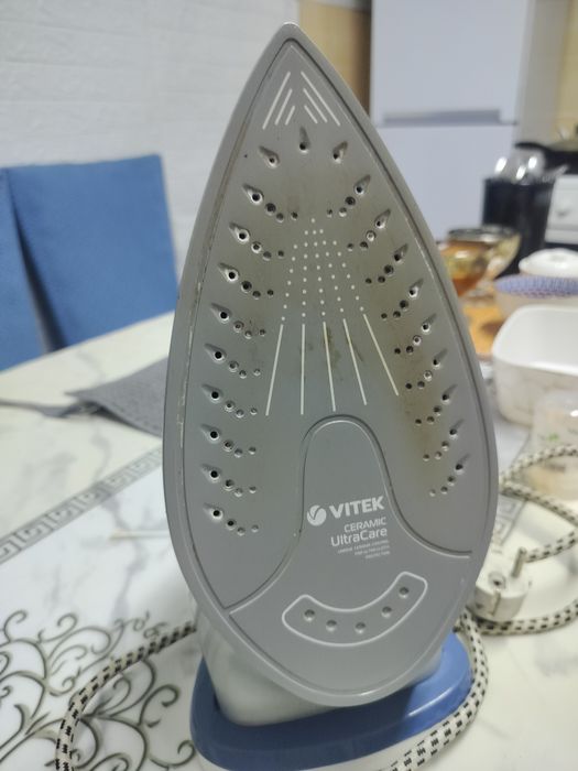 Продам паровой утюг,плойки