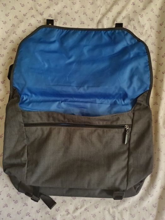 Сумка через плечо. Для ноутбука