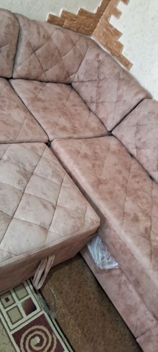 Угол продаеться.