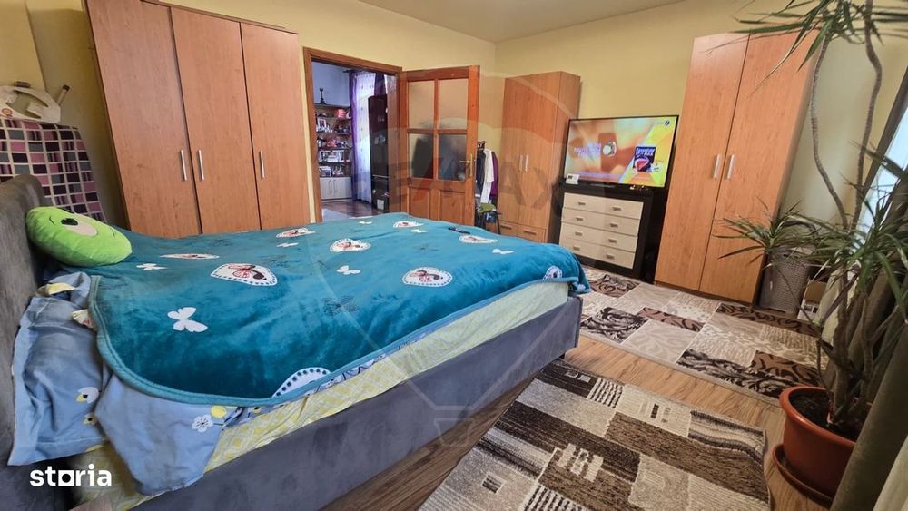 Casă / Vilă cu 3 camere de vânzare în zona Central