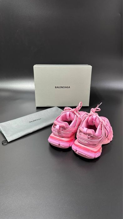 Balenciaga Track Full Box