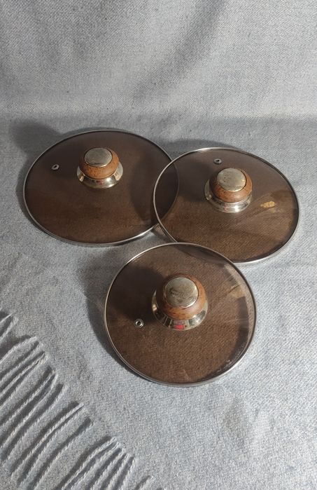 Распродажа посуды. Крышки, форма для выпекания, кастрюля, тазы судочки