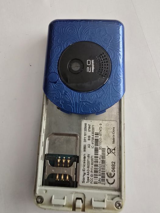 Telefon Colectie: Sony Ericsson W660i Blue
