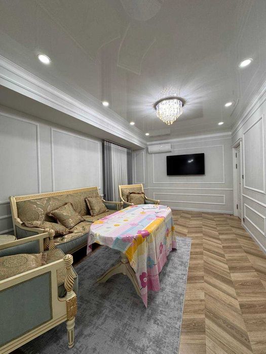 продается 3/2/12
на: Метро Космонавтов