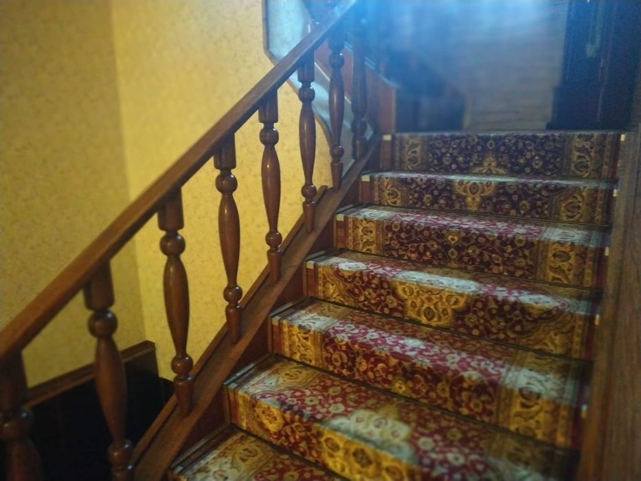 Продам дом 2 Х этажный с подвалом