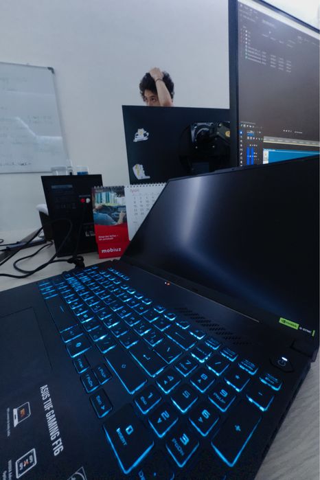 Asusu Tuf Gaming F16