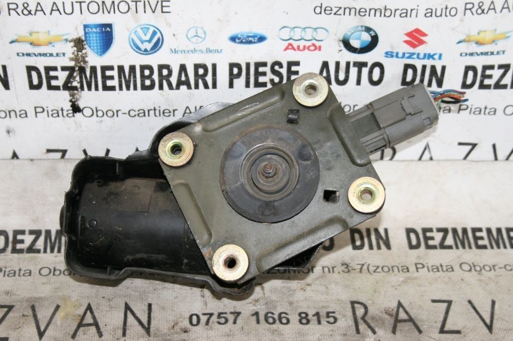Motoras stergatoare fata nissan terrano 2 volan stanga