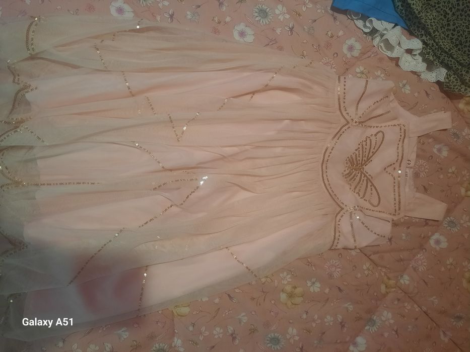 Детска официална рокличка