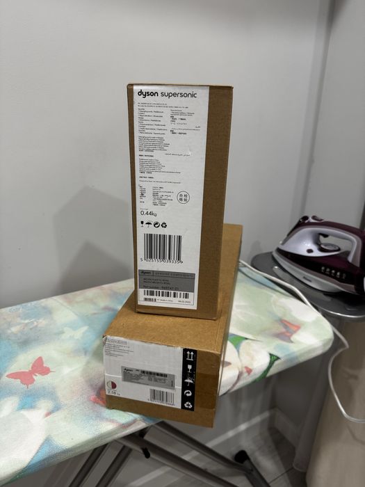 Dyson airstrait новый