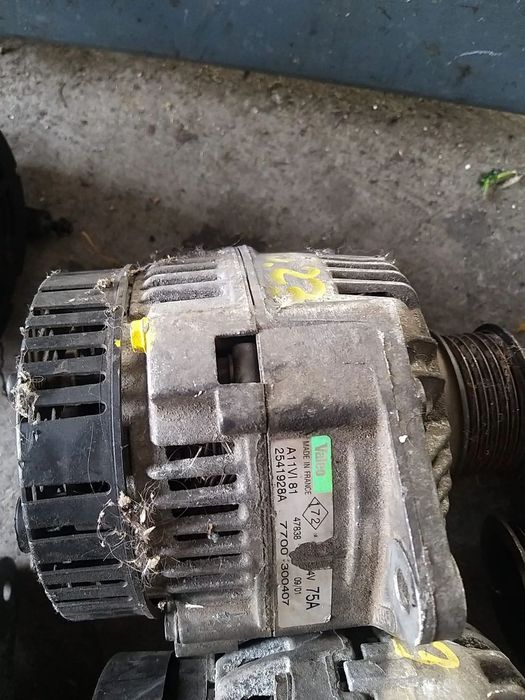 Alternator cod: 7700300407 pentru Renault Master 2.8