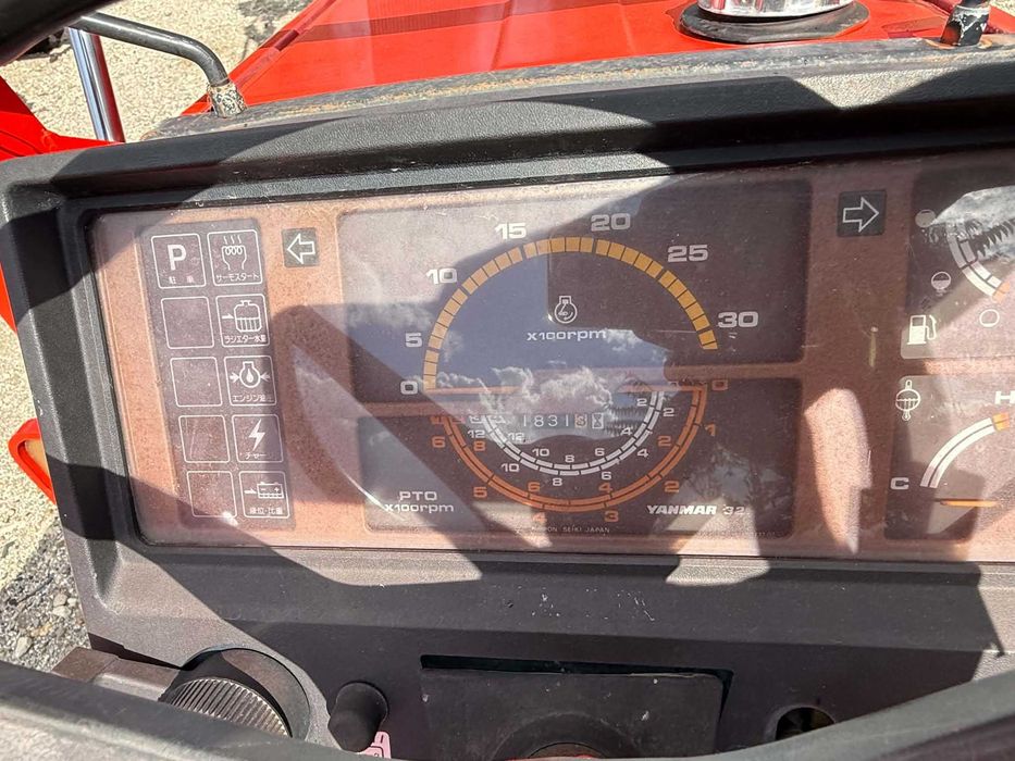 Челен товарач YANMAR FX32 4x4