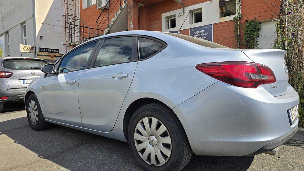 OPEL Astra 2017 — imagine 18