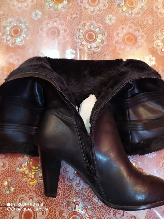 Продаются сапоги зимние размер 36