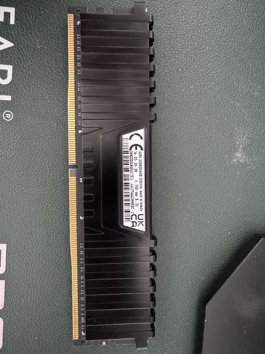 Memorie DDR 4 16gb 3200mhz