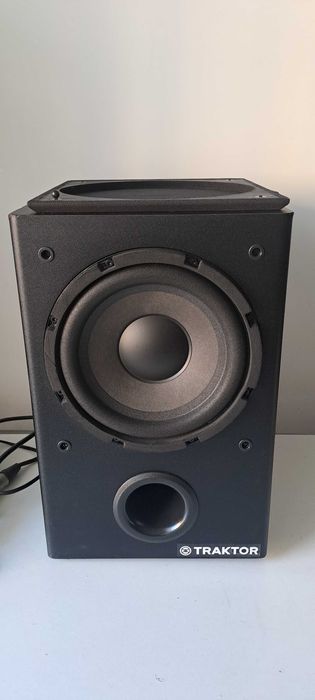 Subwoofer M-Audio Studiophile LX4 Sistem 5.1 Amplificator muzica Subwoofer Activ