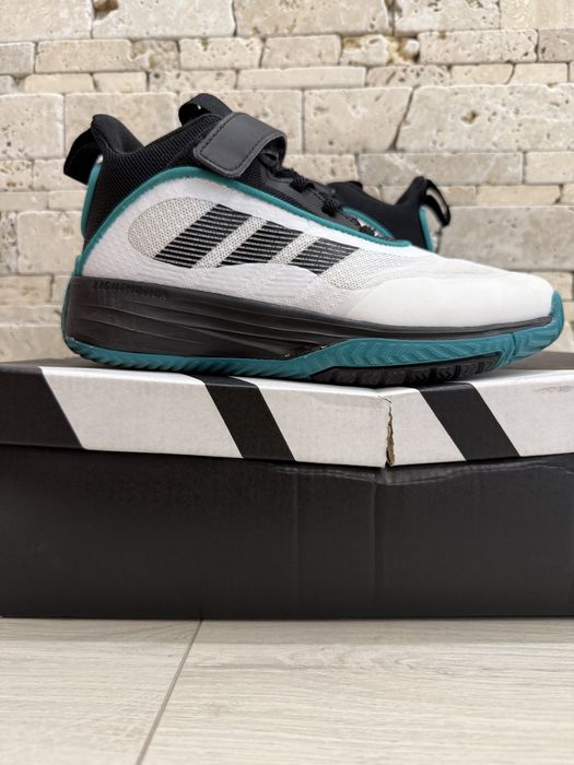 Детски баскетболни маратонки Adidas OwnTheGame 3.0 K