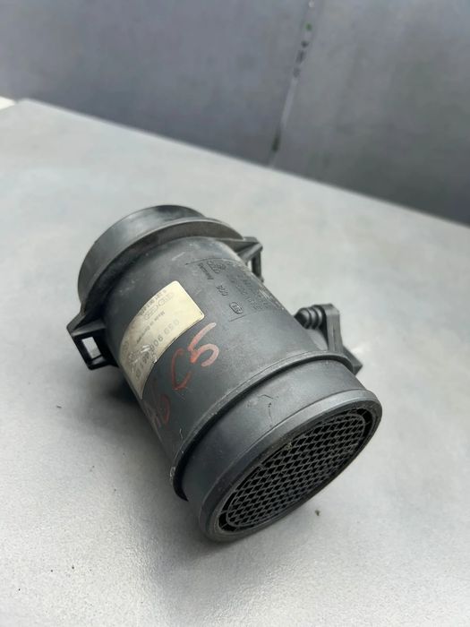 Debitmetru aer 059906461 Audi A6 1999 2.5 TDI MT (150 hp)