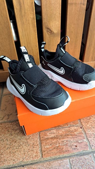 Детски Nike Flex Runner 3 №23 – като нови, обувани 2 пъти