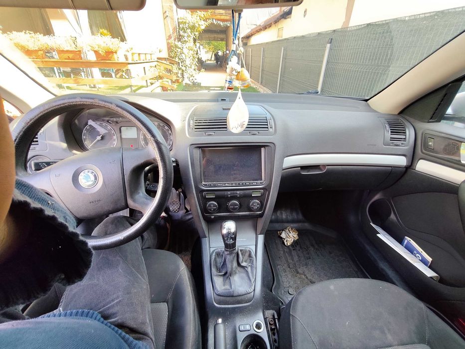 Skoda octavia 2