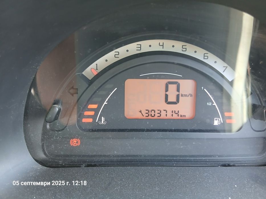 Ситроен ц3 1.4 ХДИ 90к.с. 16V
