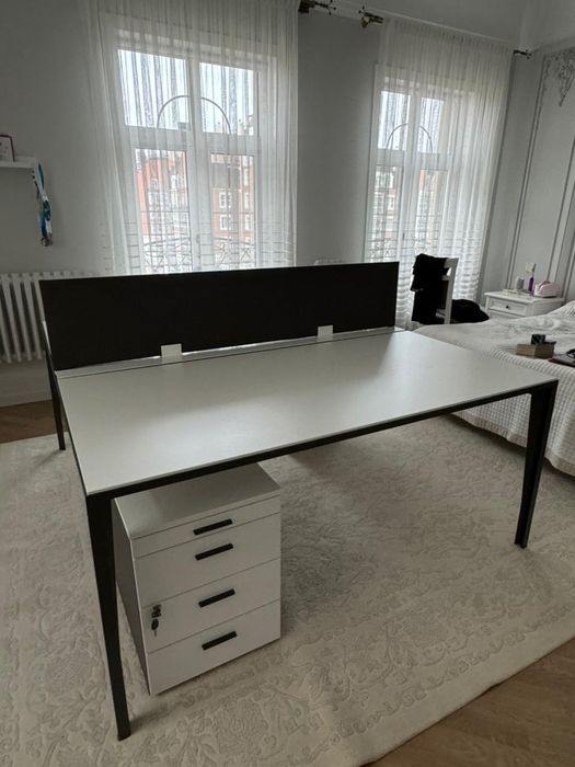 Офисный стол для 2х персон