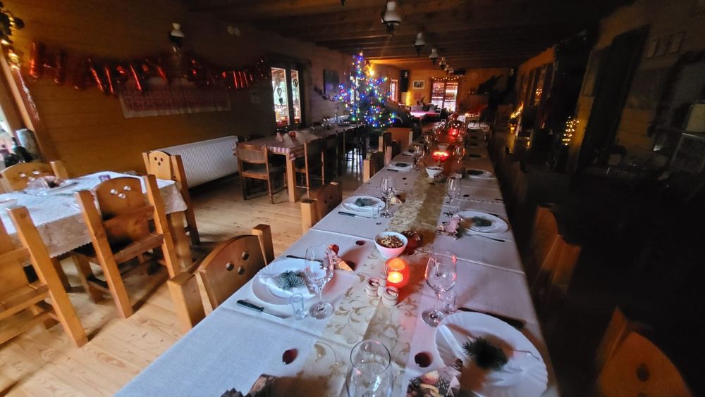 Pensiune cu păstrăvărie - 3,5 h teren pădure/pădure/bazine 6