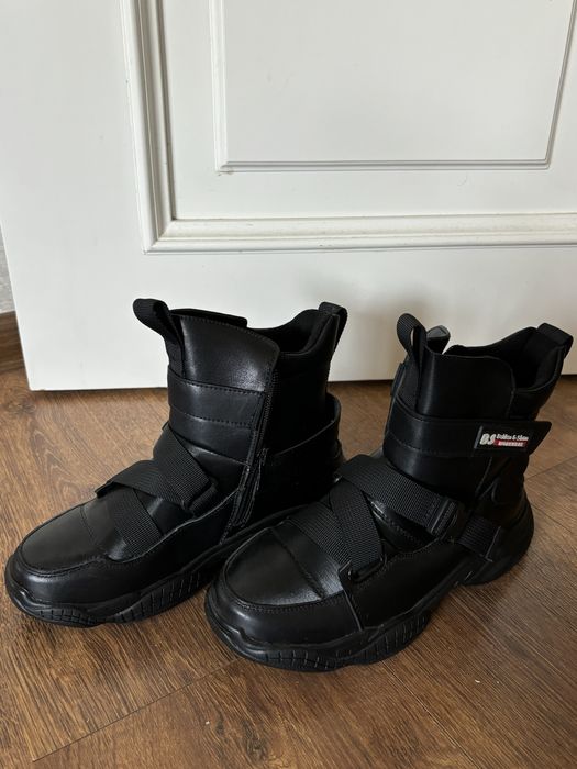 Зимняя обувь ботинки