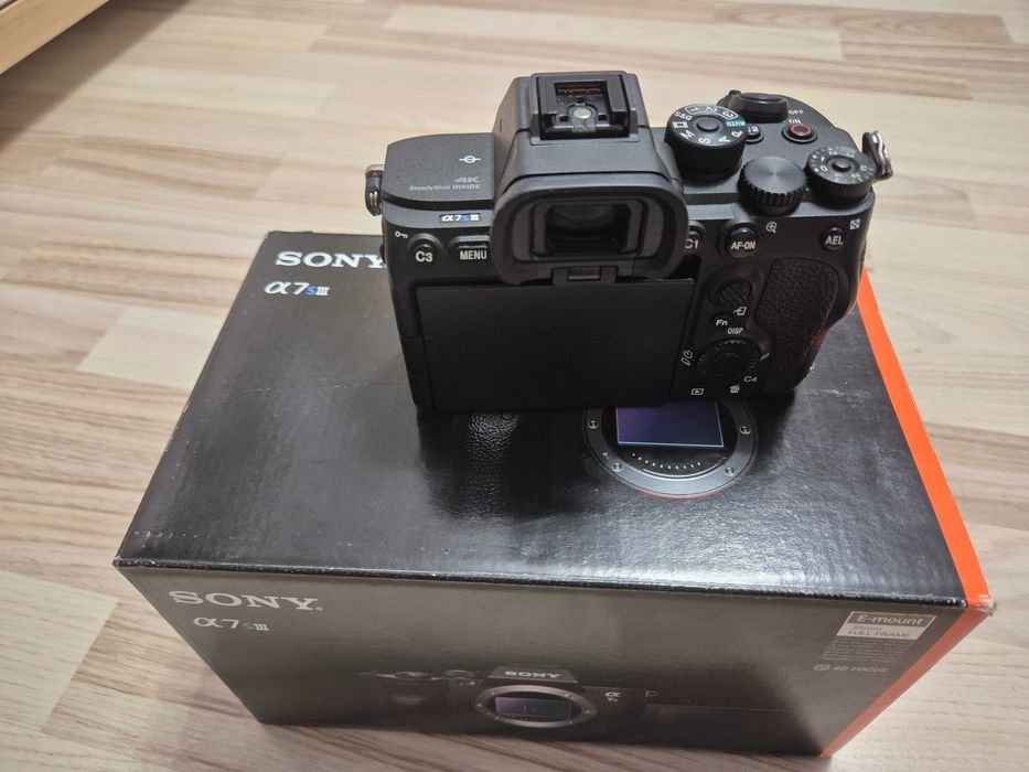 【ジャンク】SONY a7iii sony a7iii second hand si noi de vanzare • Anunturi • OLX.ro